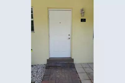 2660 NE 8th Avenue #302, Wilton Manors, FL 33334 - Photo 2
