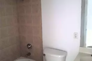 2660 NE 8th Ave, Wilton Manors, FL 33334 - Photo 12