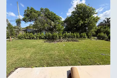 1705 NW 15th Street, Fort Lauderdale, FL 33311 - Photo 24
