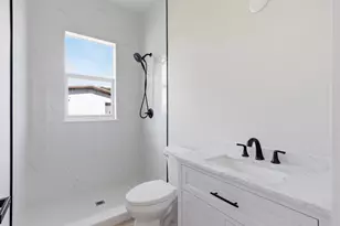 1705 NW 15th St, Fort Lauderdale, FL 33311 - Photo 14