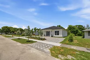 1705 NW 15th St, Fort Lauderdale, FL 33311 - Photo 1