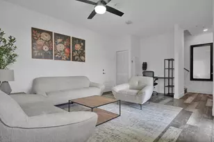 4716 NW 84th Ct, Doral, FL 33166 - Photo 4
