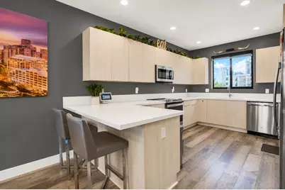 4716 NW 84th Court, Doral, FL 33166 - Photo 2