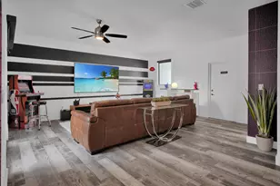 4716 NW 84th Ct, Doral, FL 33166 - Photo 32