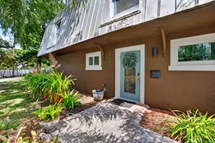 4001 NE 14th Ave, Oakland Park, FL 33334 - Photo 2