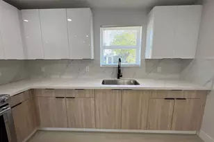 2240 Mayo St, Hollywood, FL 33020 - Photo 4