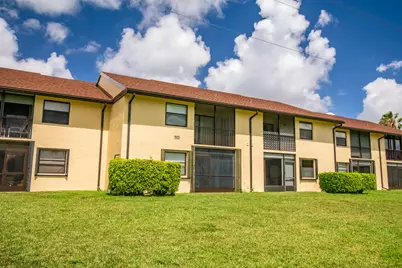 4688 Lucerne Lakes Blvd Boulevard E #104, Lake Worth, FL 33467 - Photo 8