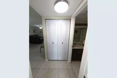 4688 E Lucerne Lakes Blvd Boulevard E #104, Lake Worth, FL 33467 - Photo 22