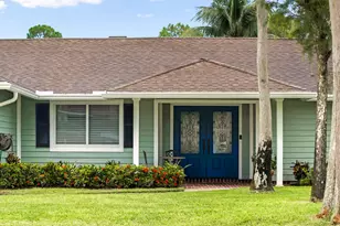 874 Blueberry Dr, Wellington, FL 33414 - Photo 2
