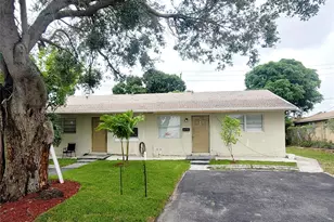 241 NE 35th St, Oakland Park, FL 33334 - Photo 1