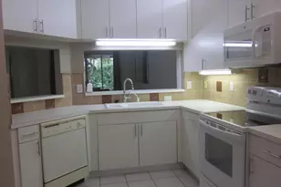 10168 Lombardy Dr, Tamarac, FL 33321 - Photo 16