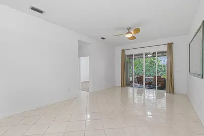 10168 Lombardy Drive, Tamarac, FL 33321 - Photo 24