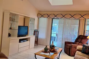 10110 Andrea Ln, Boynton Beach, FL 33437 - Photo 2