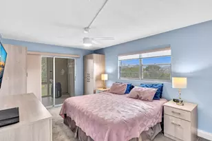 4038 Swansea B, Deerfield Beach, FL 33442 - Photo 10