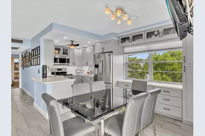 4038 Swansea B, Deerfield Beach, FL 33442 - Photo 4
