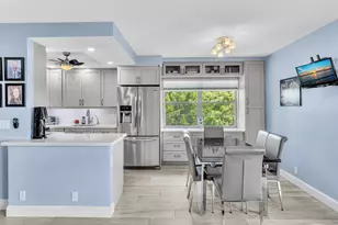 4038 Swansea B, Deerfield Beach, FL 33442 - Photo 8