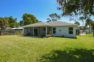 5805 Cassia Dr, Fort Pierce, FL 34982 - Photo 44