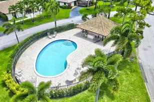 429 Pine Villa Dr, Atlantis, FL 33462 - Photo 32