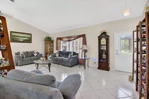 8344 Blue Cypress Dr, Lake Worth, FL 33467 - Photo 2