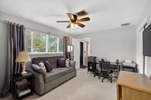 601 Evelyn Ct, West Palm Beach, FL 33413 - Photo 16