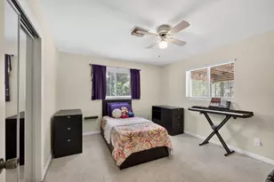 601 Evelyn Ct, West Palm Beach, FL 33413 - Photo 22