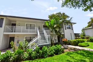 11 Southport Ln, Boynton Beach, FL 33436 - Photo 1