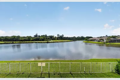 2214 Ridgewood Circle, Royal Palm Beach, FL 33411 - Photo 22