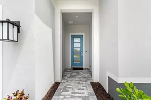 9195 Cape Honey Bee Ln, Lake Worth, FL 33467 - Photo 4