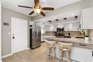 1431 NW 70th Way, Plantation, FL 33313 - Photo 14
