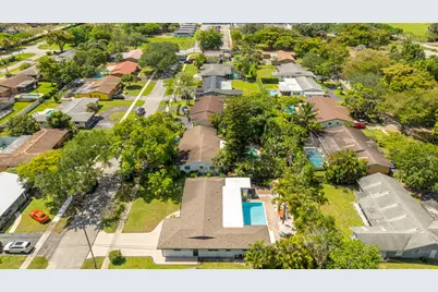 1431 NW 70th Way, Plantation, FL 33313 - Photo 54