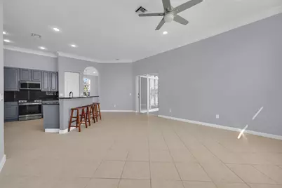 7041 SE Bay Hill Drive, Stuart, FL 34997 - Photo 16