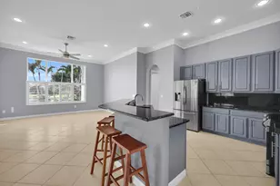 7041 SE Bay Hill Dr, Stuart, FL 34997 - Photo 12