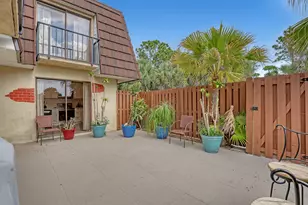 5808 SE Riverboat Dr, Stuart, FL 34997 - Photo 2