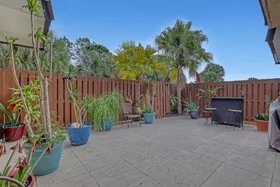 5808 SE Riverboat Drive #304, Stuart, FL 34997 - Photo 6