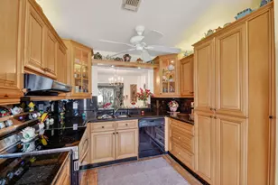 6312 Summer Sky Ln, Greenacres, FL 33463 - Photo 6