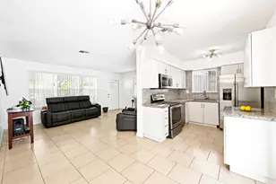 2411 Gulfstream Dr, Miramar, FL 33023 - Photo 8