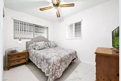 2411 Gulfstream Drive, Miramar, FL 33023 - Photo 16