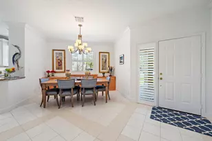 120 Legendary Cir, Palm Beach Gardens, FL 33418 - Photo 8