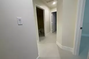 1806 NW 98th Ave NW, Pembroke Pines, FL 33024 - Photo 20
