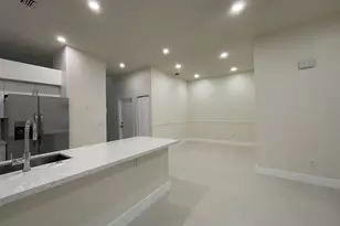 1806 NW 98th Ave NW, Pembroke Pines, FL 33024 - Photo 48