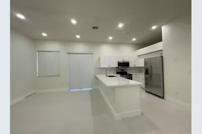 1806 NW 98th Avenue NW, Pembroke Pines, FL 33024 - Photo 18