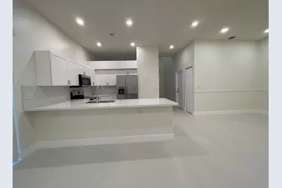 1806 NW 98th Avenue NW, Pembroke Pines, FL 33024 - Photo 16