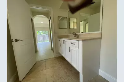 1806 NW 98th Avenue NW, Pembroke Pines, FL 33024 - Photo 40