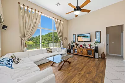 8027 N Savannah Circle, Davie, FL 33328 - Photo 8
