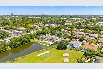 8027 N Savannah Circle, Davie, FL 33328 - Photo 36