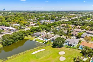 8027 N Savannah Cir, Davie, FL 33328 - Photo 36