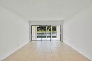 2297 SW 15th St, Deerfield Beach, FL 33442 - Photo 6