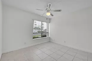 2297 SW 15th St, Deerfield Beach, FL 33442 - Photo 20