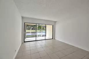 2297 SW 15th St, Deerfield Beach, FL 33442 - Photo 4