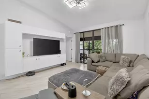 7563 Glendevon Ln, Delray Beach, FL 33446 - Photo 14